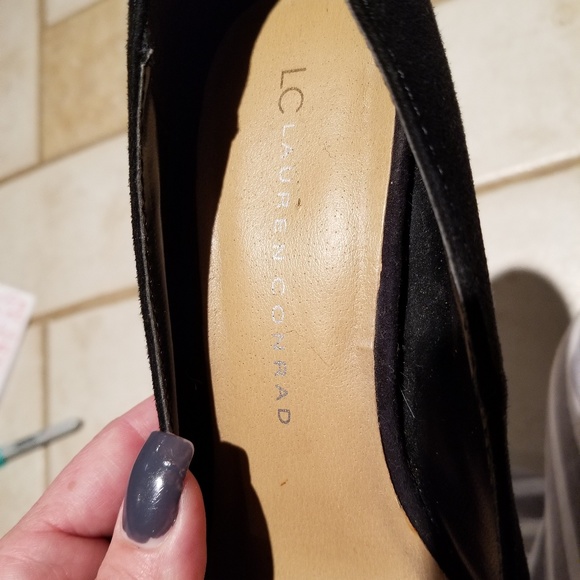 LAUREN CONRAD PLATFORM VELVET STILETTOS - Picture 2 of 6